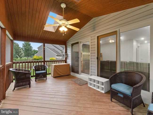 3044 Emerald Chase Dr, House other with 4 bedrooms, 4 bathrooms and null parking in HERNDON VA | Image 35