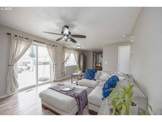 307 E Wilson St, House other with 3 bedrooms, 3 bathrooms and 3 parking in Yacolt WA | Image 18
