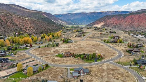 99 Red Cliff Cir, Glenwood Springs, CO, 81601-8513 | Card Image