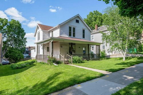 318 E Pleasant St, Mankato, MN, 56001-3828 | Card Image