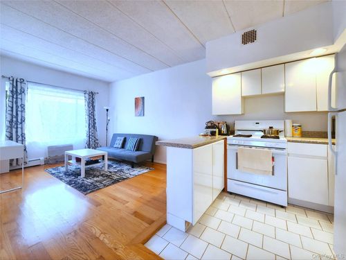 3a-149-15 Barclay Ave, Flushing, NY, 11355-1059 | Card Image