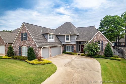 5729 E 102nd St, Tulsa, OK, 74137-7082 | Card Image