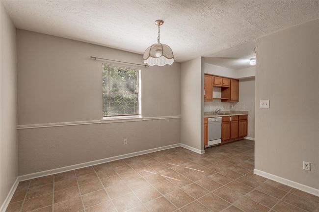 APT-2 - 1329 Windsor St, Home with 2 bedrooms, 1 bathrooms and null parking in Huntsville TX | Image 10