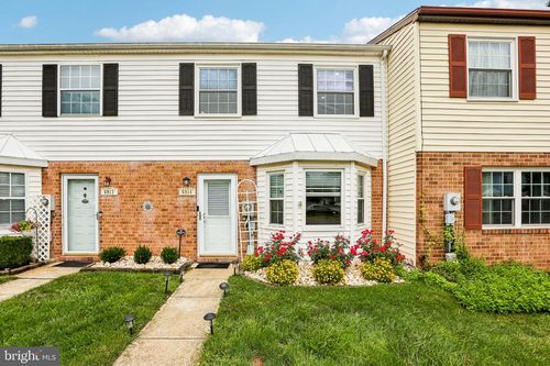 6914 Alex Ct, FREDERICK, MD, 21703-9507 | Card Image