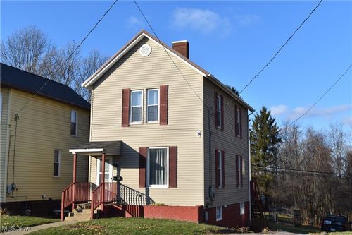 613 E Main St, Barnesville, OH, 43713-1417 | Card Image