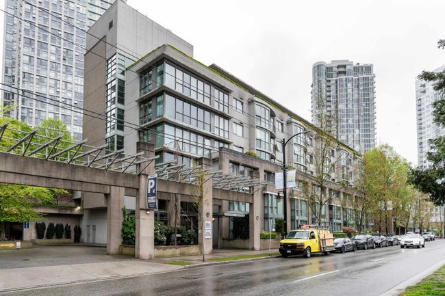 603 - 1018 Cambie Street, Condo with 2 bedrooms, 1 bathrooms and 1 parking in Vancouver BC | Image 1