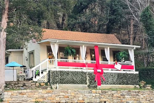 17 Flint St, Eureka Springs, AR, 72632-3417 | Card Image