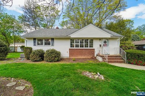 193 Homestead Rd, Paramus, NJ, 07652-4707 | Card Image