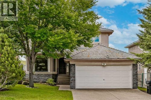 57 Royal Crest Terr Nw, Calgary, AB, T3G4M2 | Card Image