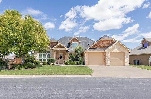 6102 Hallye Ct, San Angelo, TX, 76904-7826 | Card Image
