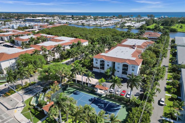 2113 Tuscany Way, Condo with 2 bedrooms, 2 bathrooms and null parking in Boynton Beach FL | Image 5