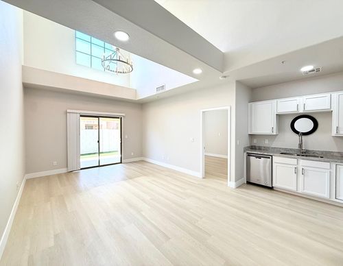 15677 N 29th St, Phoenix, AZ, 85032-3726 | Card Image