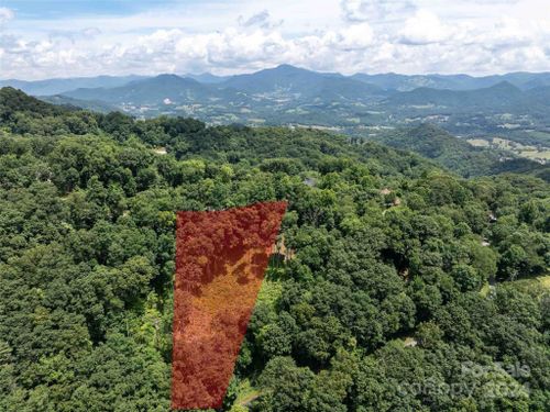 #54 Sleepy Hollow Dr, Waynesville, NC, 28785-5908 | Card Image