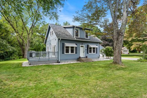 16 Thornbush Road Ext, Mansfield Center, CT, 06250-1432 | Card Image