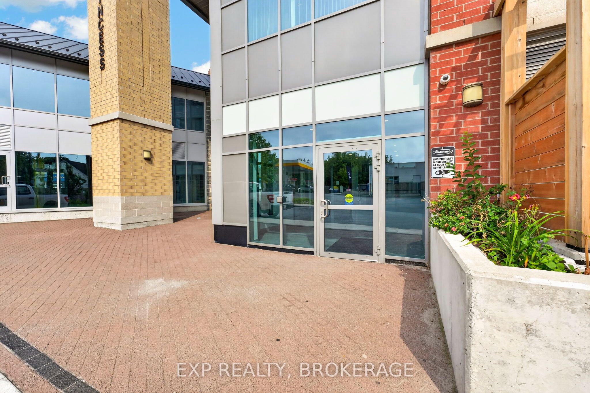 Residential in Kingston 2