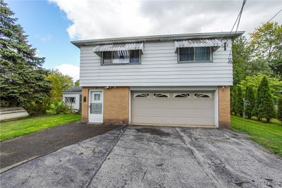 51 Bright Street, House other with 2 bedrooms, 1 bathrooms and null parking in Cheektowaga NY | Image 2