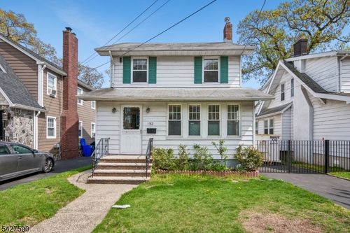 192 New St, Belleville, NJ, 07109-2052 | Card Image