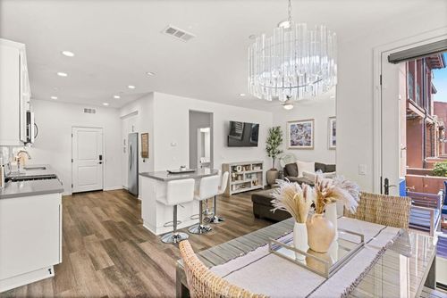 16094 Veridian Cir, San Diego, CA, 92127-6199 | Card Image