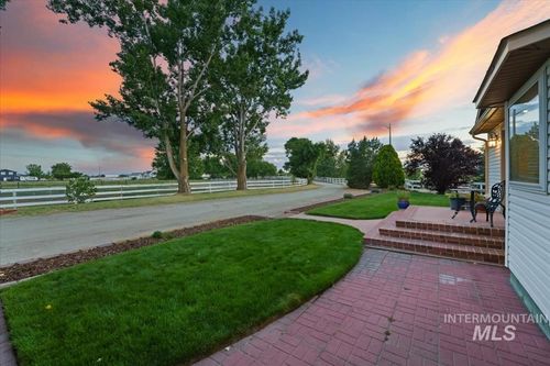 7590 Elko Ln, Middleton, ID, 83644-6096 | Card Image