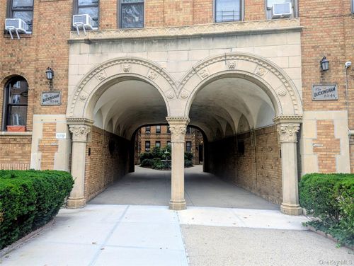 1f-8344 Lefferts Blvd, Kew Gardens, NY, 11415-2549 | Card Image