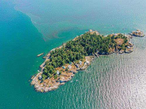 16 Passage Island, West Vancouver, BC, V7W1V8 | Card Image