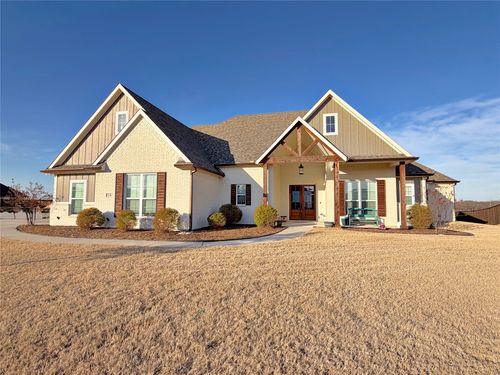 230 Low Bird Ln, Waxahachie, TX, 75167-1299 | Card Image