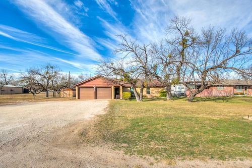 8849 N Grape Creek Rd, San Angelo, TX, 76901-6047 | Card Image