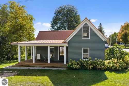 2500 Lake St, Central Lake, MI, 49622-9471 | Card Image