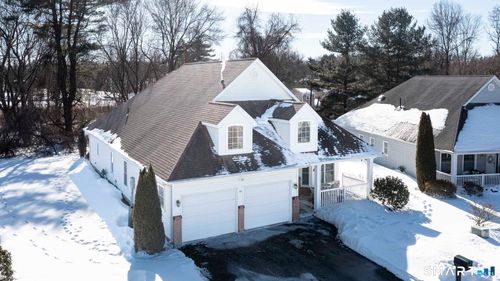 99-99 Oliver Way, Bloomfield, CT, 06002-1985 | Card Image