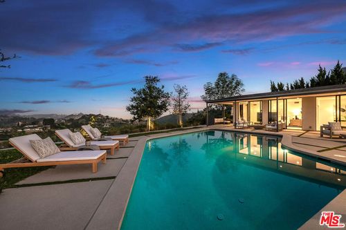 8545 Charl Ln, LOS ANGELES, CA, 90046-1022 | Card Image