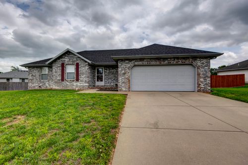 6006 N 9th Ave, Ozark, MO, 65721-4266 | Card Image