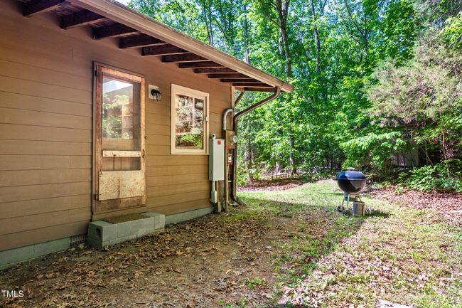 Exterior Back Door | Image 42