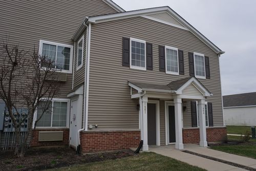 i-146 Bertram Dr, Yorkville, IL, 60560-3224 | Card Image