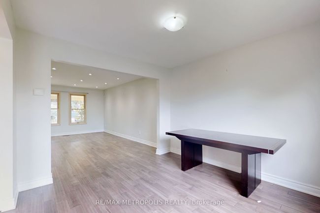 11 Noake Cres, House other with 3 bedrooms, 3 bathrooms and 4 parking in Ajax ON | Image 8