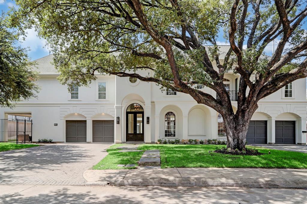 Suffolk Dr, Houston, TX 77027