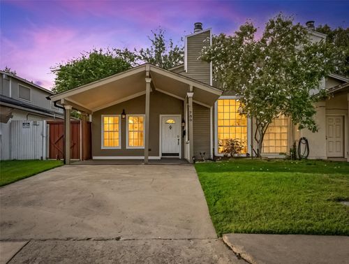 703 Trinidad Dr, Grand Prairie, TX, 75052-5361 | Card Image