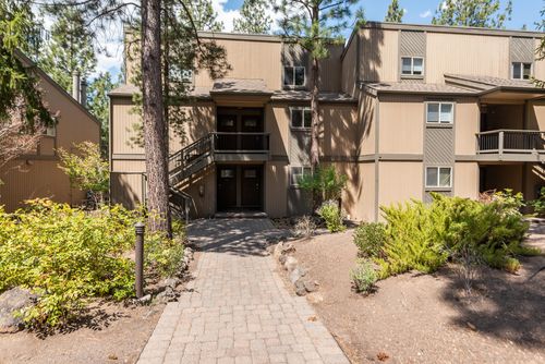 unit-210-19717 Mount Bachelor Dr, Bend, OR, 97702-3107 | Card Image