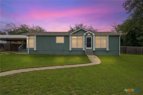 124 Grace, Belton, TX, 76513-4732 | Card Image