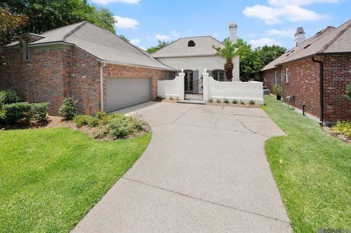 19516 Cape Hart Ct, Baton Rouge, LA, 70809-6720 | Card Image