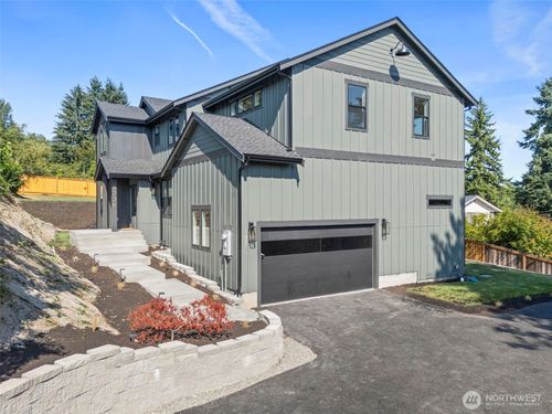 1238 9th St Sw, Puyallup, WA, 98371-6720 | Card Image