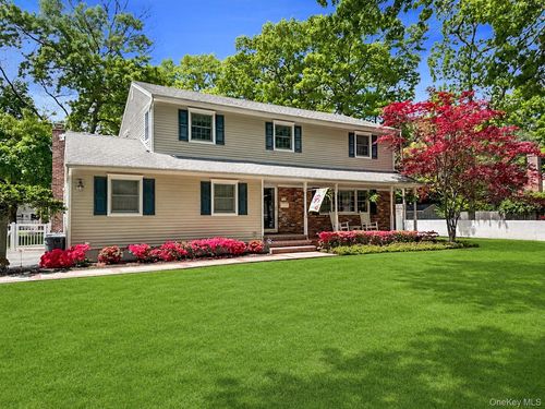 14 Hillside Ave, Saint James, NY, 11780-3108 | Card Image