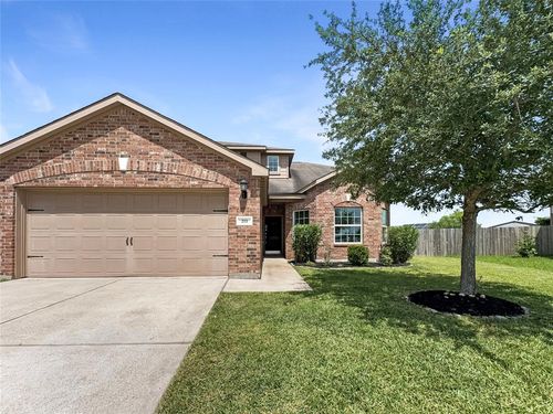 211 Golden Eagle Ct, La Marque, TX, 77568-2003 | Card Image