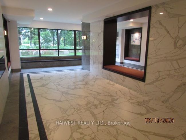 2102 - 255 Bamburgh Cir, Condo with 2 bedrooms, 2 bathrooms and 2 parking in Scarborough ON | Image 35
