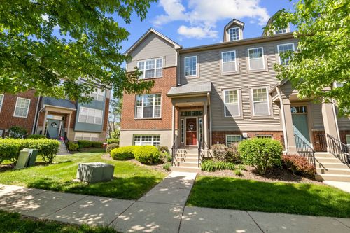 210 Station Park Cir, Grayslake, IL, 60030-2468 | Card Image