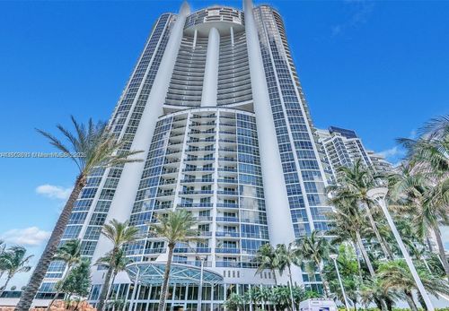 ph101-18101 Collins Ave, Sunny Isles Beach, FL, 33160-3130 | Card Image