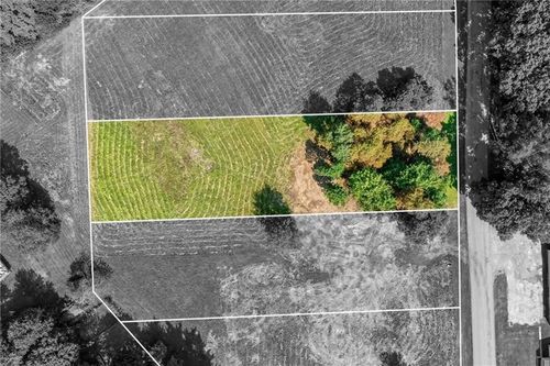 lot-135-110 Douglass Rd, Beaver Falls, PA, 15010-6900 | Card Image