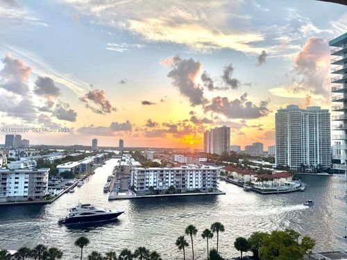 apt-1208-290 174th St, Sunny Isles Beach, FL, 33160-3251 | Card Image