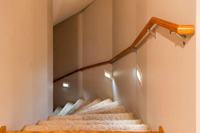 Staircase to Basement.jpeg | Image 31