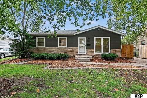 8804 Westridge Dr, Omaha, NE, 68124-3035 | Card Image
