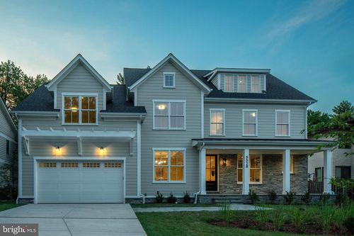 5528 Trent St, CHEVY CHASE, MD, 20815-5512 | Card Image